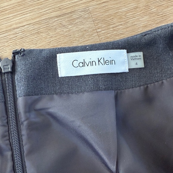 Calvin Klein Pencil Skirt - Picture 3 of 3